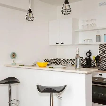 L'escale - Topdestination-bourg - Centre - Classe 3 Etoiles Apartment *