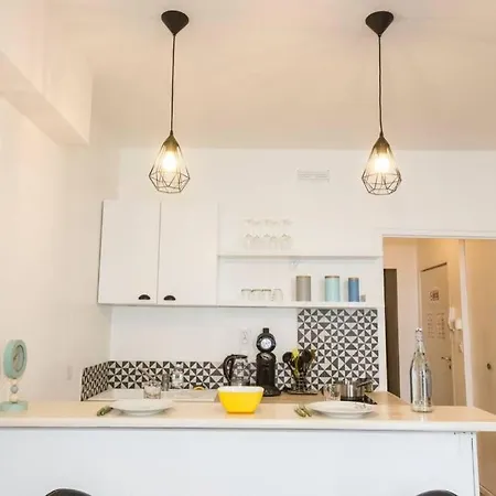 L'escale - Topdestination-bourg - Centre - Classe 3 Etoiles Apartment *